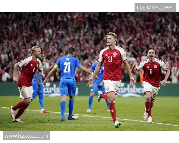 丹麦足球传奇人物回顾与成就分析探讨